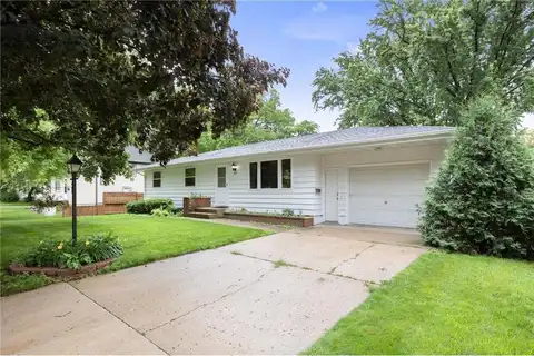 1922 11th Street E, Glencoe, MN 55336
