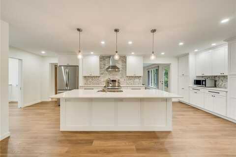 148 Hoyt Street, Hudson, WI 54016
