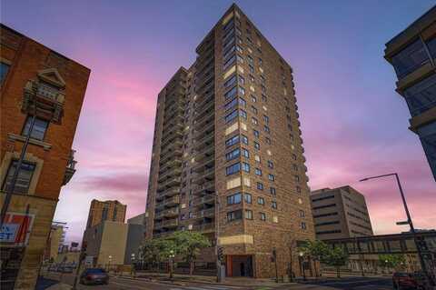 26 10th Street W, Saint Paul, MN 55102