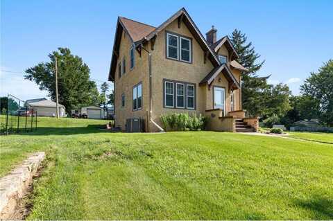 310 E 7th Street, Starbuck, MN 56381