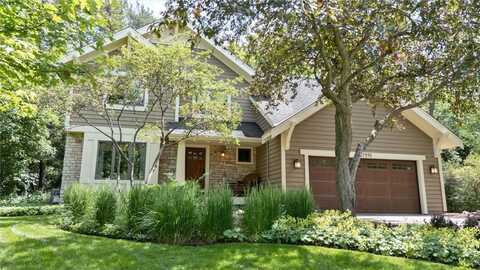 17995 Grove Court, Eden Prairie, MN 55346