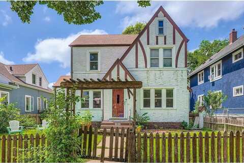 3528 5th Avenue S, Minneapolis, MN 55408