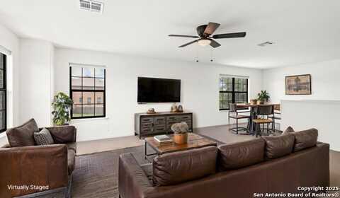 380 Apricot Dr, Kyle, TX 78640