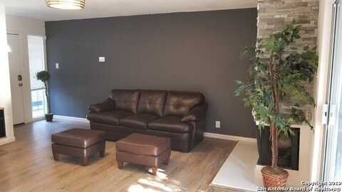 11311 Sir Winston, San Antonio, TX 78216