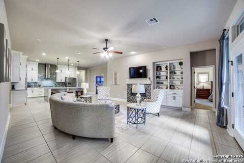 8823 Whisper Gate, Boerne, TX 78015