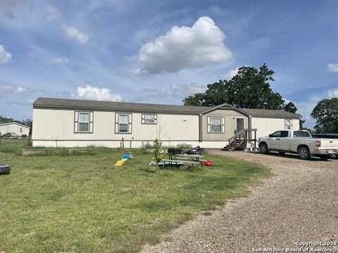 3762 CR 334, Stockdale, TX 78160