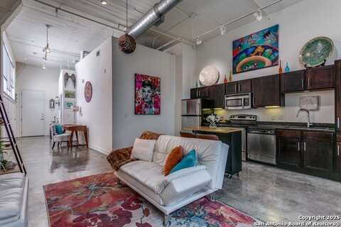1401 S Flores St, San Antonio, TX 78204