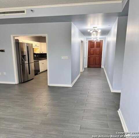 1 Towers Park, San Antonio, TX 78209