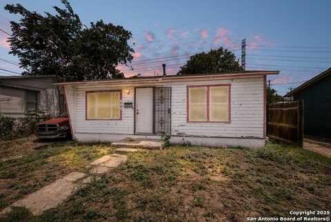 723 Larry, San Antonio, TX 78202