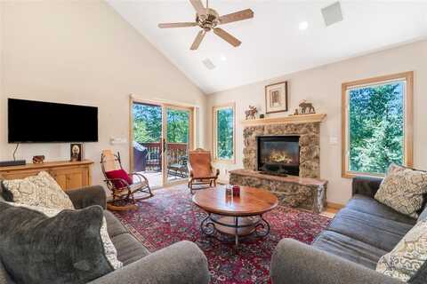 1508 CASCADES DRIVE, Steamboat Springs, CO 80487