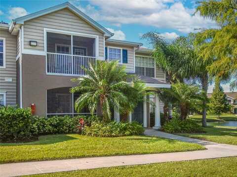 8933 MANOR LOOP, LAKEWOOD RANCH, FL 34202