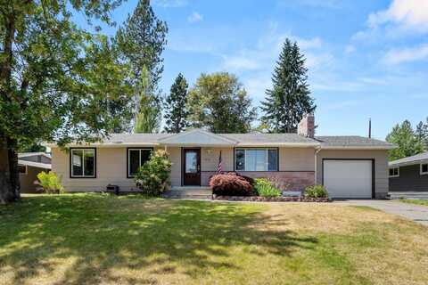 7611 N Whitehouse Dr, Spokane, WA 99208