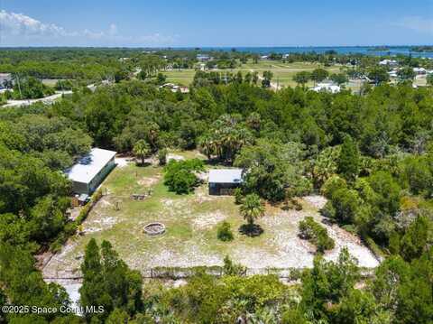 5545 Brabrook Avenue, Grant, FL 32949