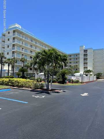 1050 N Atlantic Avenue, Cocoa Beach, FL 32931