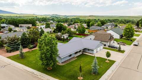 53 Kelly Lane, Dayton, WY 82836