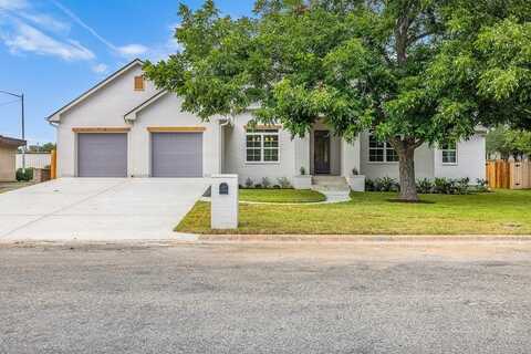 271 South College Street, La Grange, TX 78945