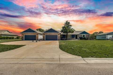 449 N Wheatland Pl, Wichita, KS 67235