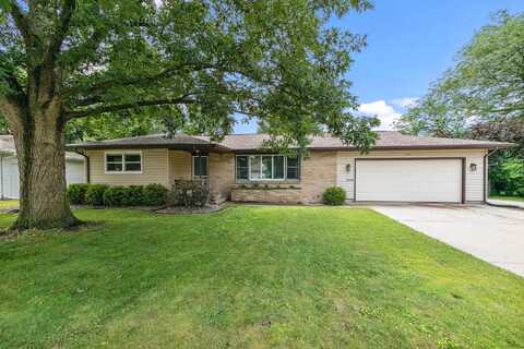 1812 W Rugby Road, Janesville, WI 53545