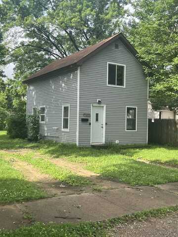 107 N 5th Street, Nekoosa, WI 54457