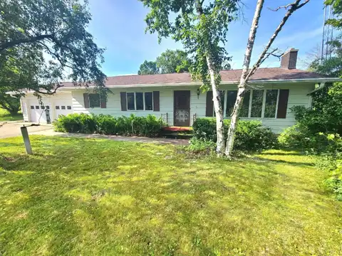W5327 Highway 33, Pardeeville, WI 53954