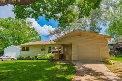 3505 Portage Road, Madison, WI 53704