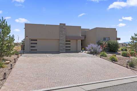 5611 Desert Sky, Rio Rancho, NM 87144
