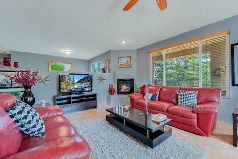 3 Hunters Run, Santa Fe, NM 87508