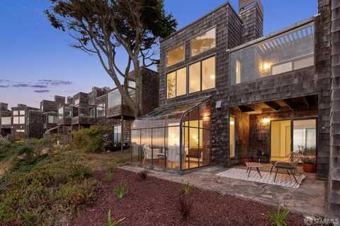 274 Beachview Avenue, Pacifica, CA 94044