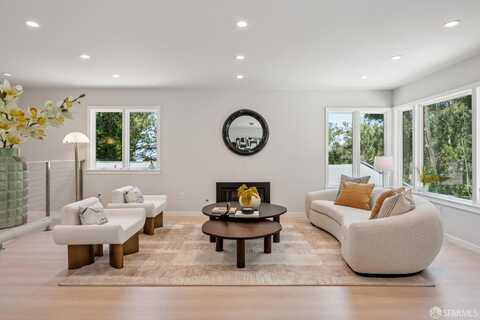 161 Dalewood Way, San Francisco, CA 94127
