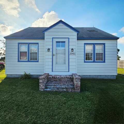20411 SAXIS RD, SAXIS, VA 23427