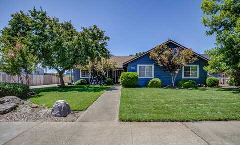 3796 Country Estates Drive, Cottonwood, CA 96022