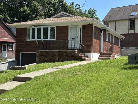 81 Manor Road, Staten Island, NY 10310