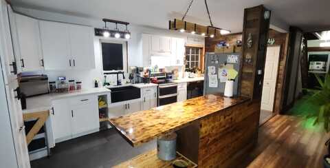 719 Montgomery St, Ogdensburg, NY 13669