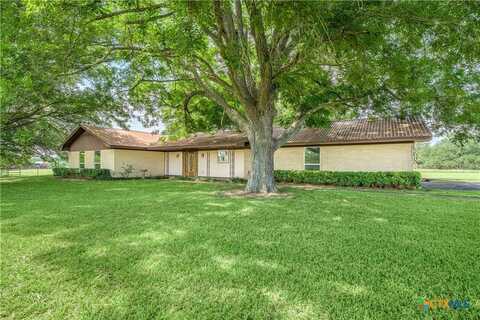 1226 E US Highway 90, Flatonia, TX 78941