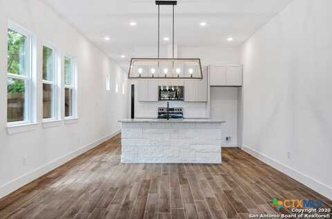 214 Connelly Street, San Antonio, TX 78203