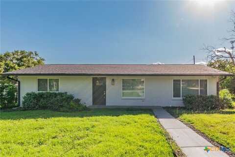 501 College Avenue, Florence, TX 76527