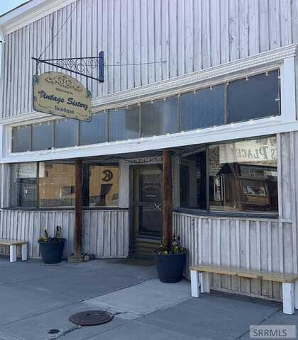 219 S Main Street, Mackay, ID 83251