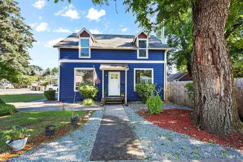 715 NE A Street, Grants Pass, OR 97526