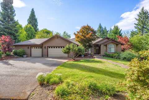 327 Whitestone Drive, Grants Pass, OR 97527