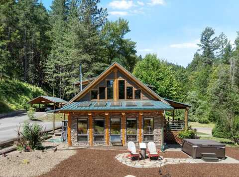 487 Wagon Trail Drive, Jacksonville, OR 97530