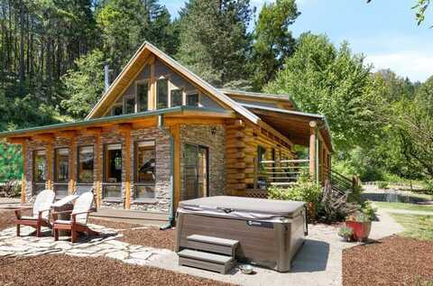 487 Wagon Trail Drive, Jacksonville, OR 97530
