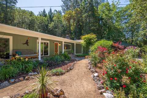 7081 New Hope Road, Grants Pass, OR 97527