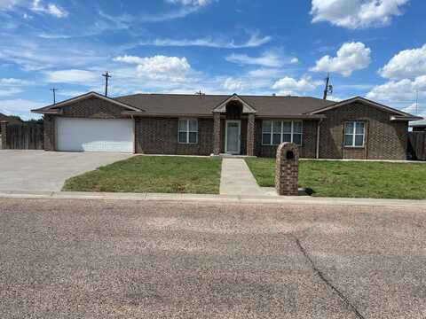 600 Jessica Lane, Hugoton, KS 67951