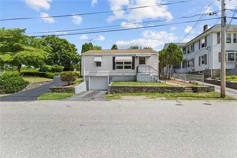 26 kenwood Street, Woonsocket, RI 02895