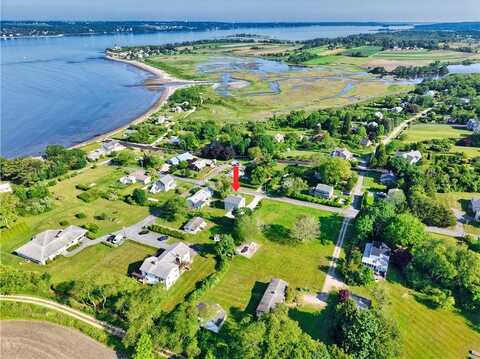 24 Seaspray Way, Little Compton, RI 02837