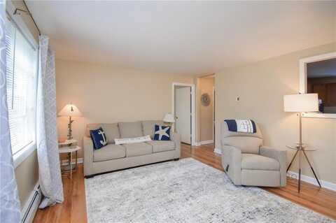 70 Carroll Avenue, Newport, RI 02840