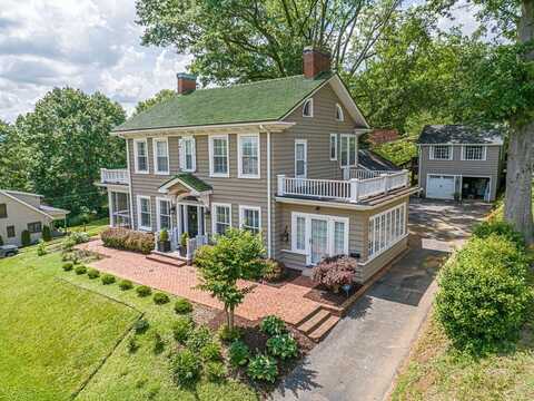 531 Lawrence Avenue, Bristol, VA 24201