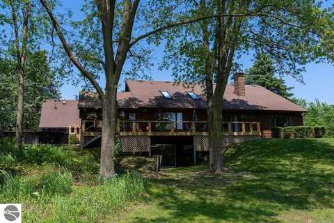 1600 E Deerfield Road, Mount Pleasant, MI 48858