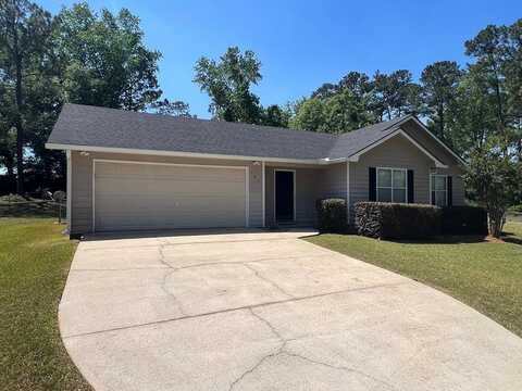 102 Spruce Pine Dr., Thomasville, GA 31757