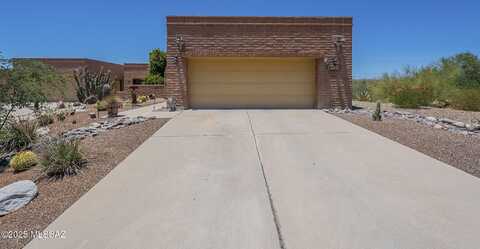 8770 N Coral Ridge Loop, Tucson, AZ 85704